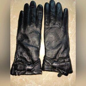 New Danier Leather Gloves XS